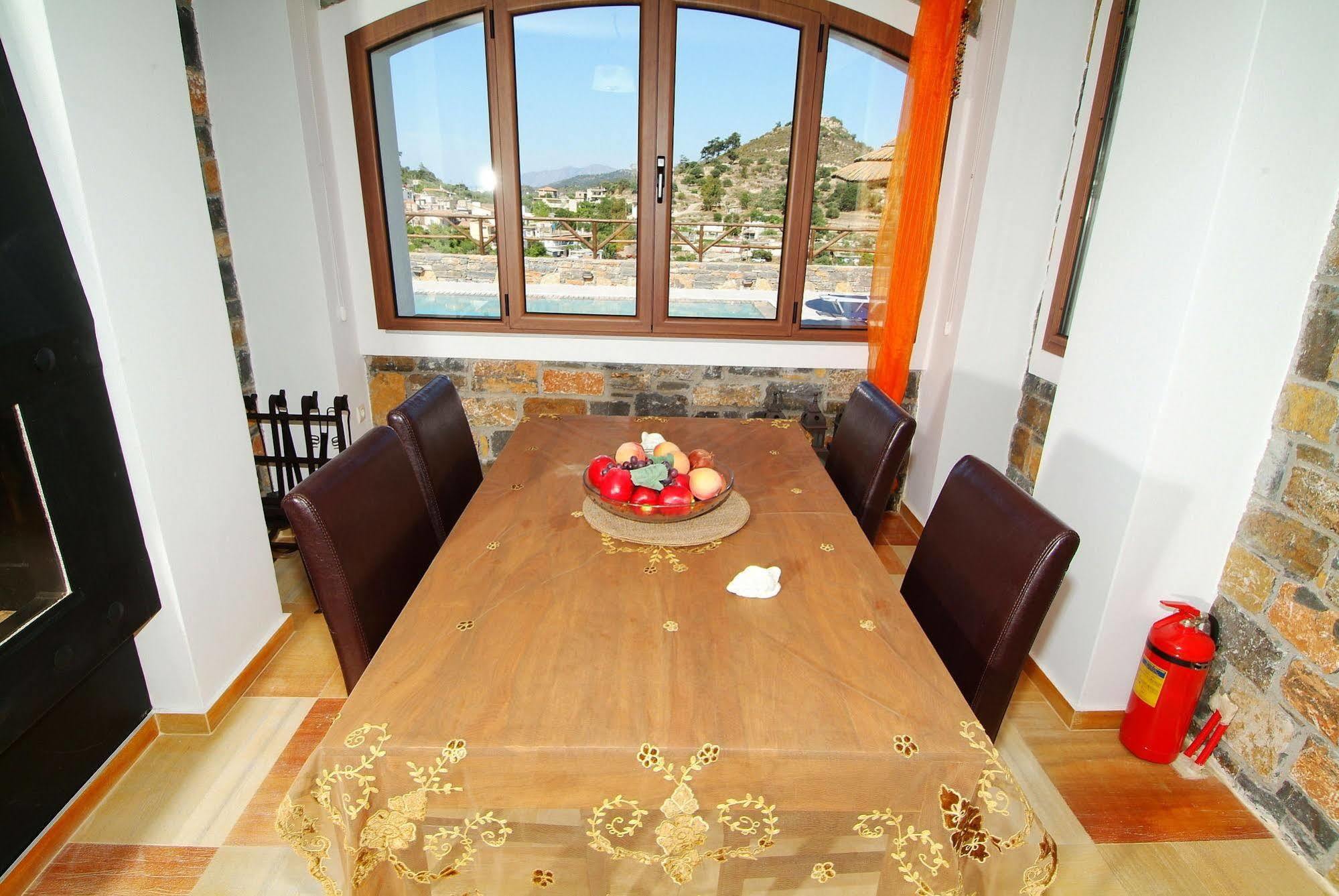Giannikakis Villas Istron Exteriér fotografie